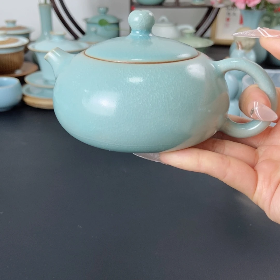 一级品仿古釉手工扁壶