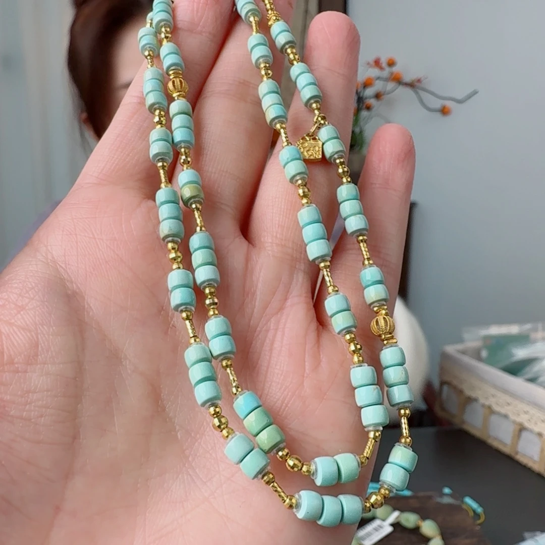 绿松石未镶嵌珠宝奇石