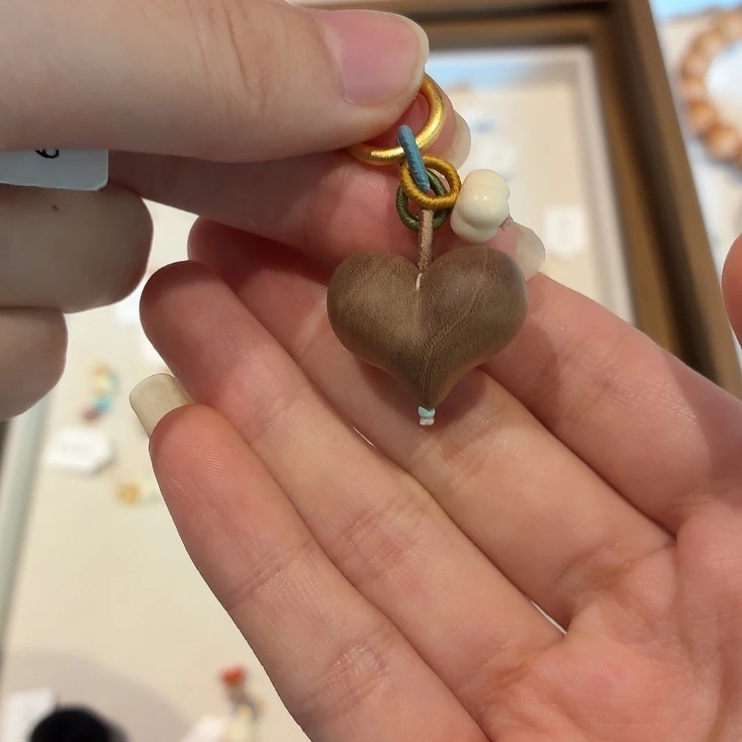 手工制作爱心挂件
