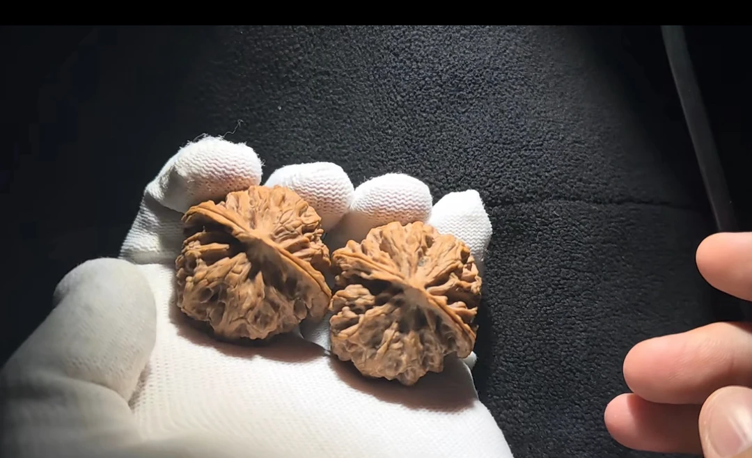 方源文玩核桃手把件