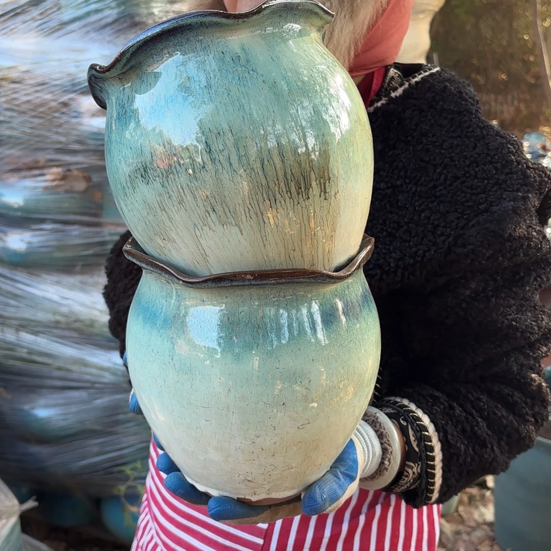 高度18厘米口径18厘米瑕疵