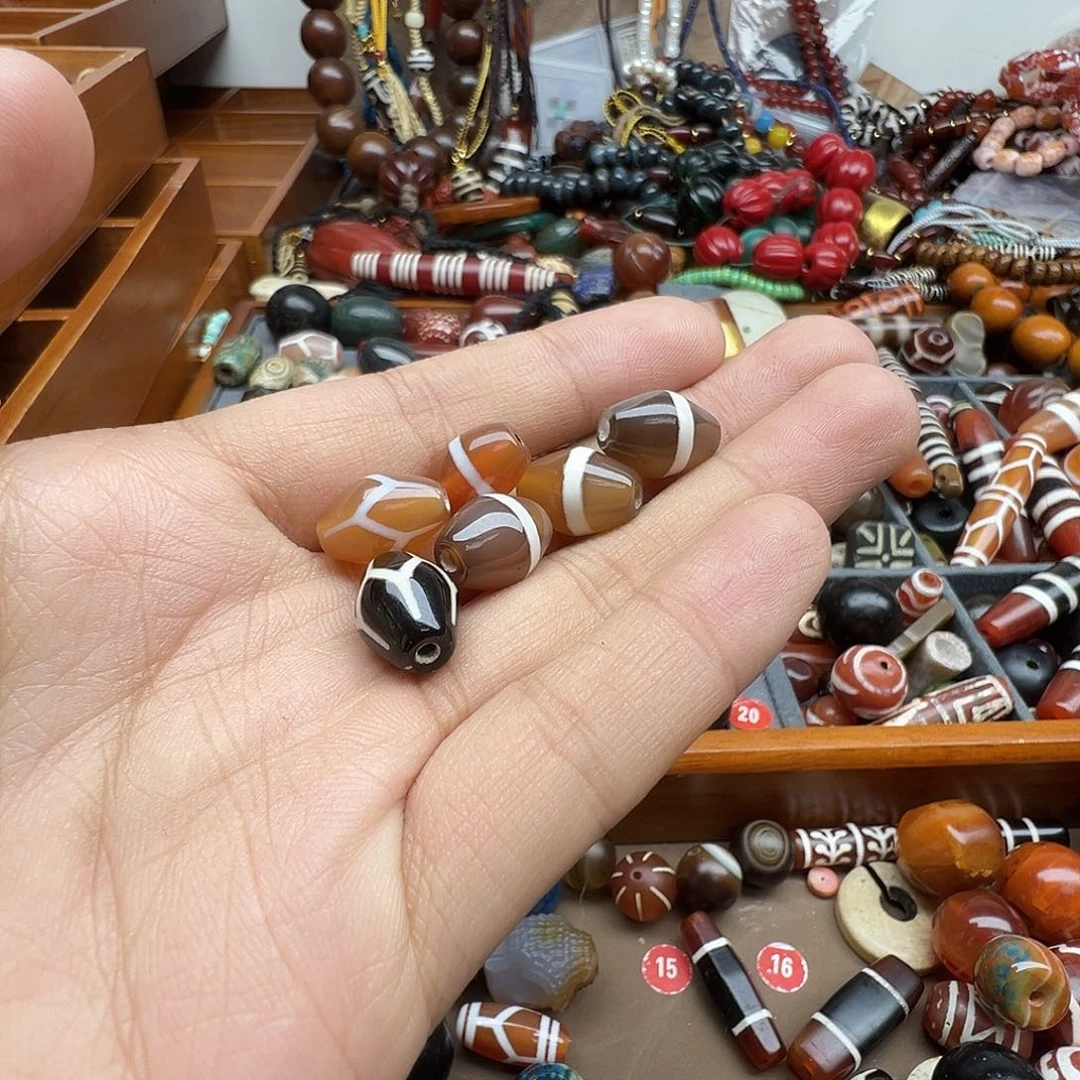 玛瑙/玉髓未镶嵌珠宝半成品