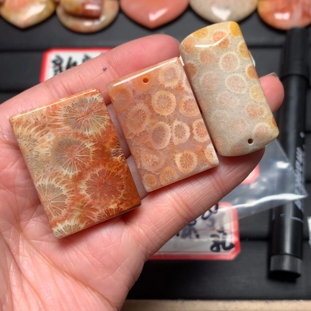 【闪购商品】硅化玉颈饰未镶嵌?