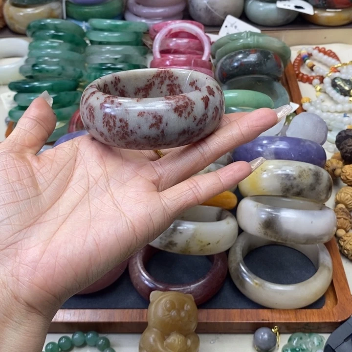 未镶嵌手镯石英质玉爱*心