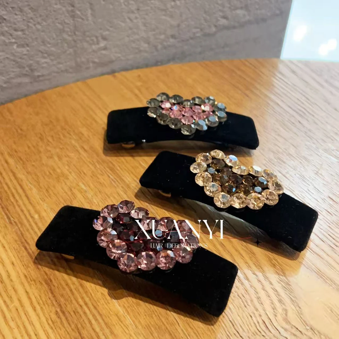 新款轻奢气质百搭爱心闪钻弹簧发夹Y022