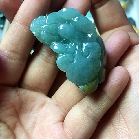 翡翠未镶嵌颈饰天然缅甸翡翠a货