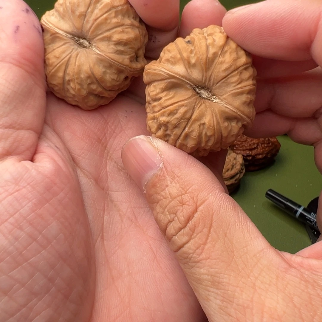 T****文玩核桃吊坠南瓜