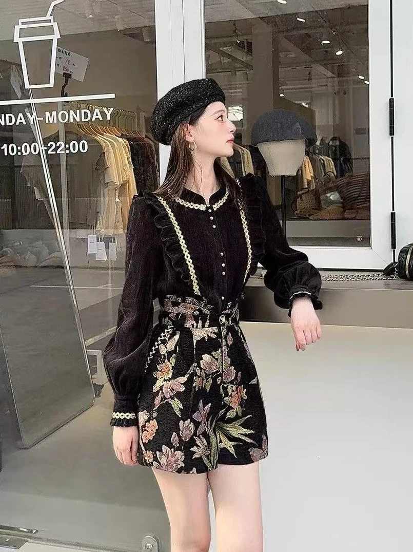 2025秋冬新款高端时尚法式复古小香风百搭穿搭秋冬小众长袖衬衫女