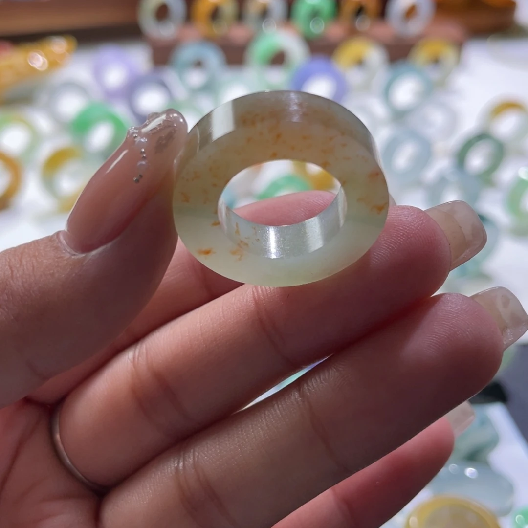未镶嵌定制翡翠翡翠