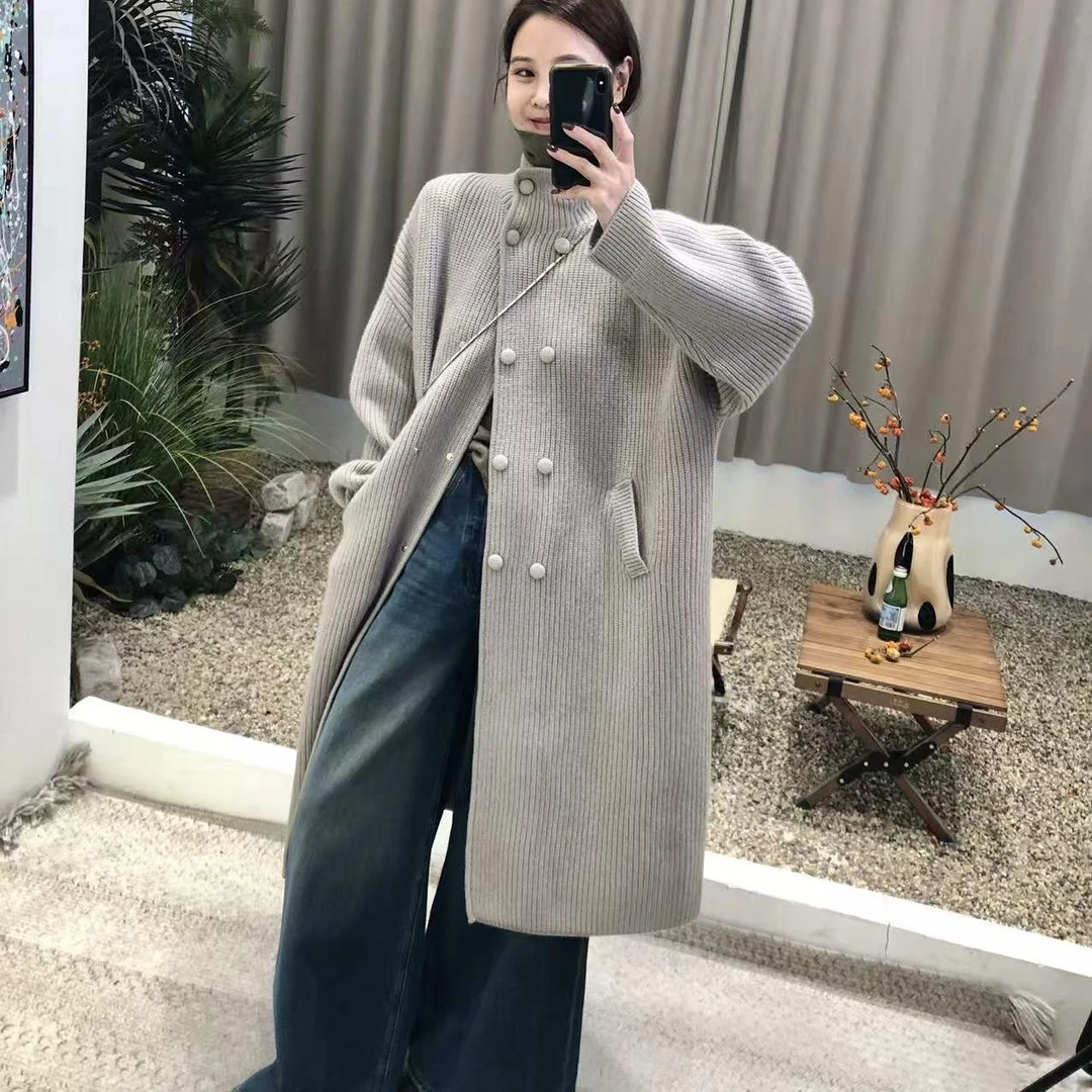 “冷调绿杏色”韩系复古双排扣风全羊毛宽松厚款大毛衣简约设计外套