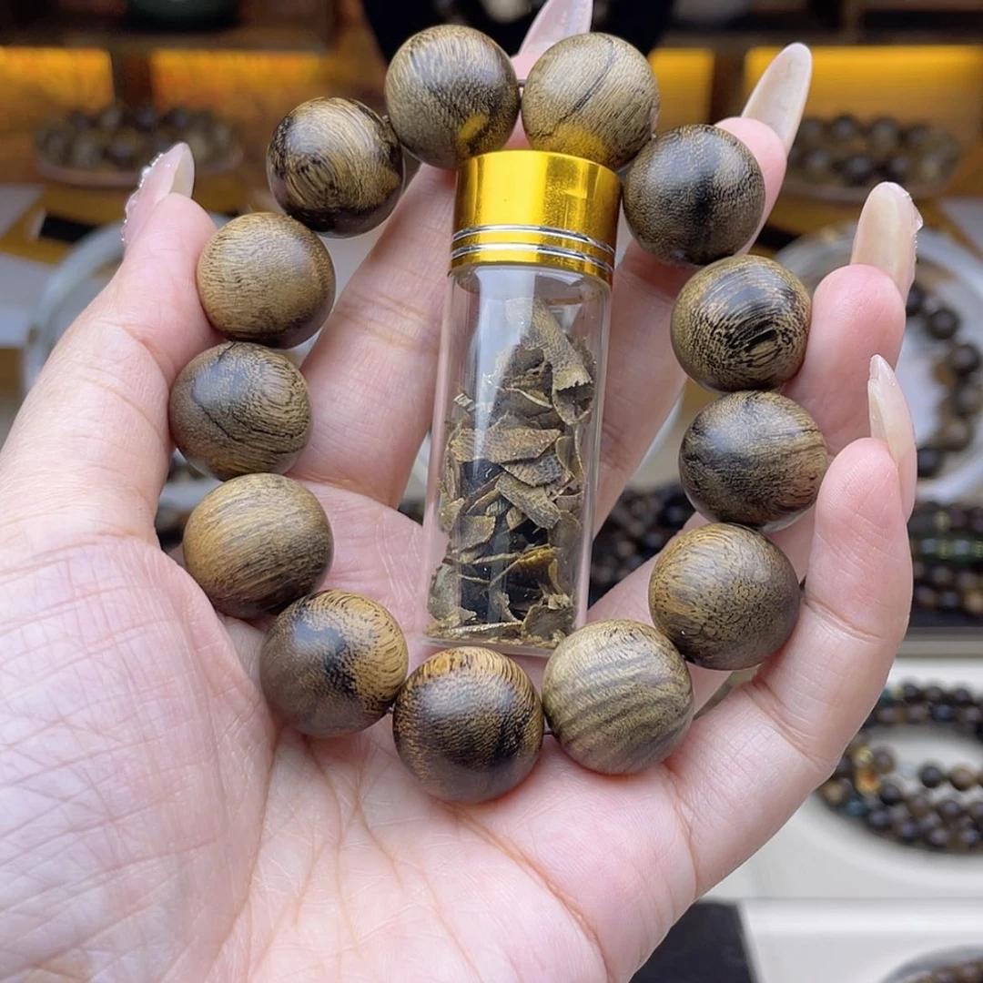 【闪购商品】沉香碎屑沉香熊****屋芽庄白棋楠瘤疤