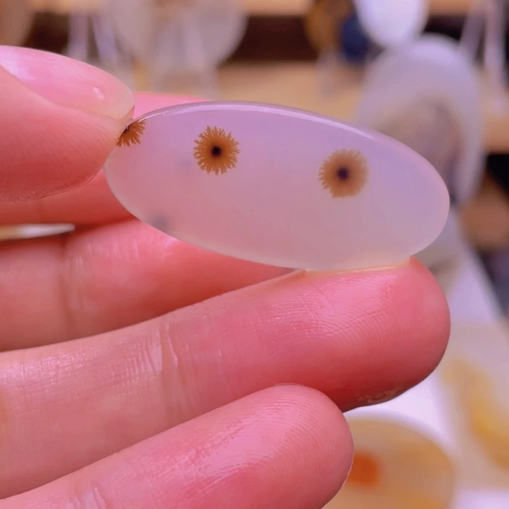 玛瑙/玉髓未镶嵌吊坠(不含链)