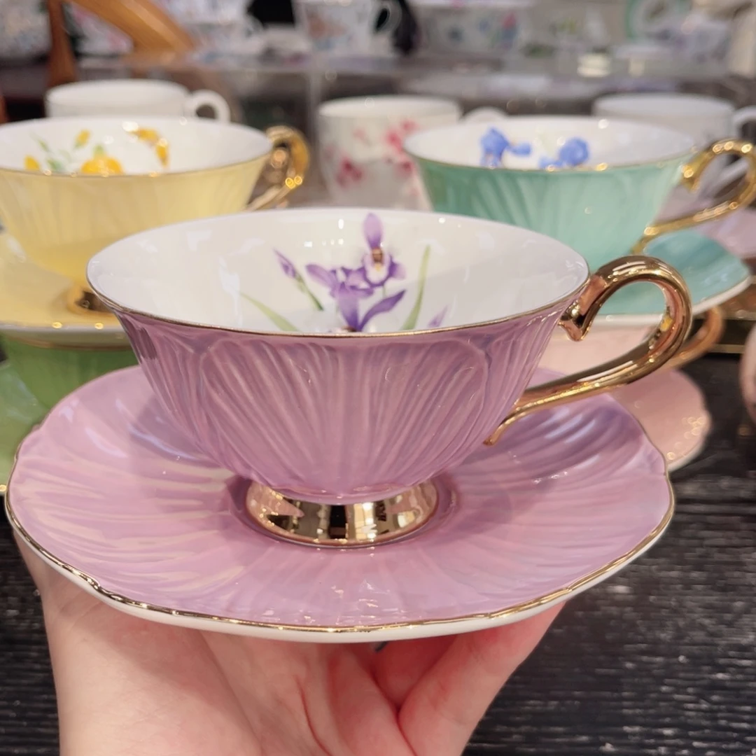 咖啡杯碟———————————————