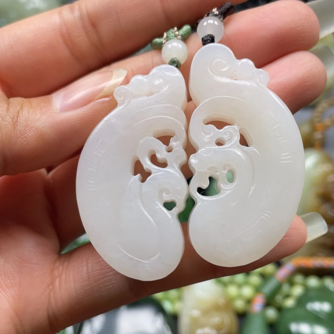 【闪购商品】未镶嵌和田玉挂件定制一对