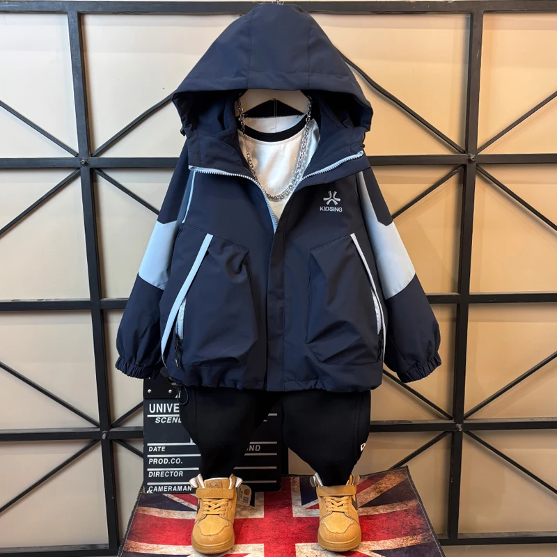 男童外套儿童炸街痞帅冲锋衣洋气三合一秋季2025新款秋装秋冬