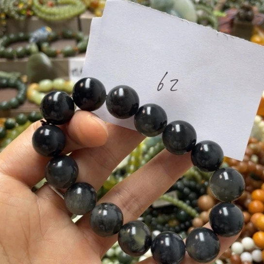 未镶嵌蛇纹石玉手链