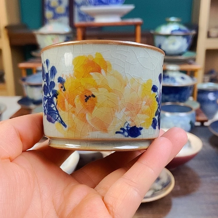 瓷片手工制作工艺精湛等