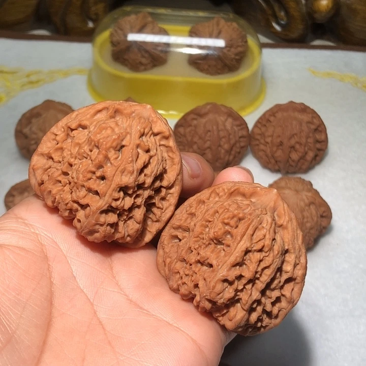 把件文玩核桃45三角疆