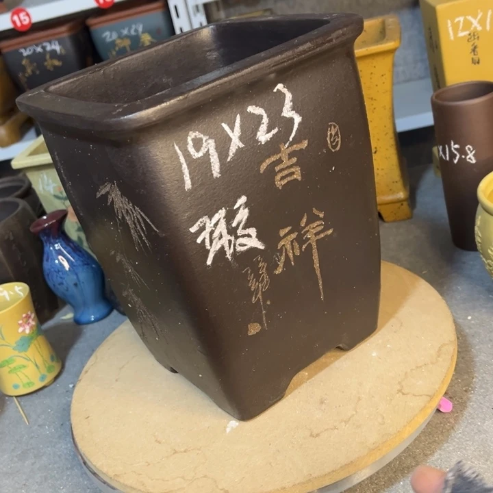 紫砂花盆紫砂花盆