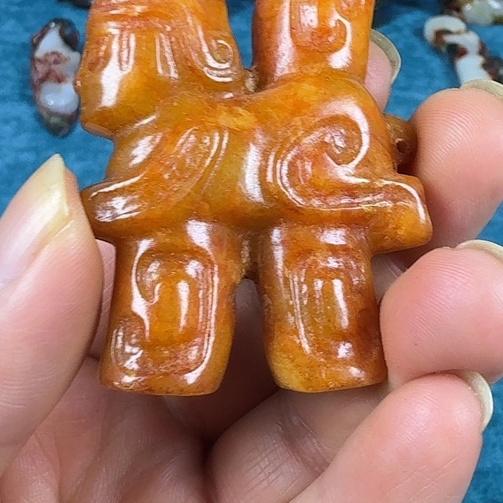 和田玉（糖玉）未镶嵌挂件