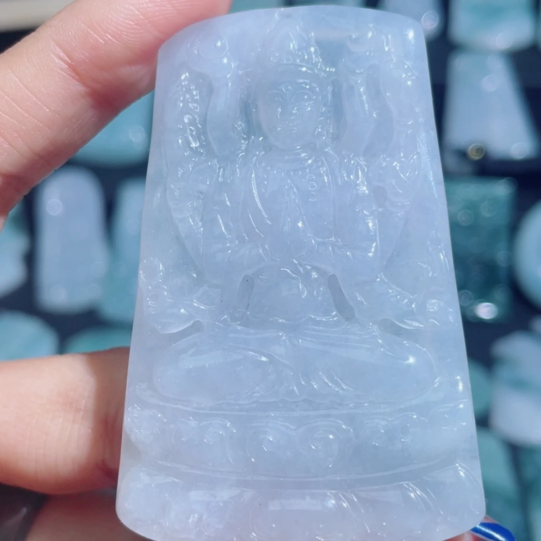 翡翠未镶嵌颈饰千手