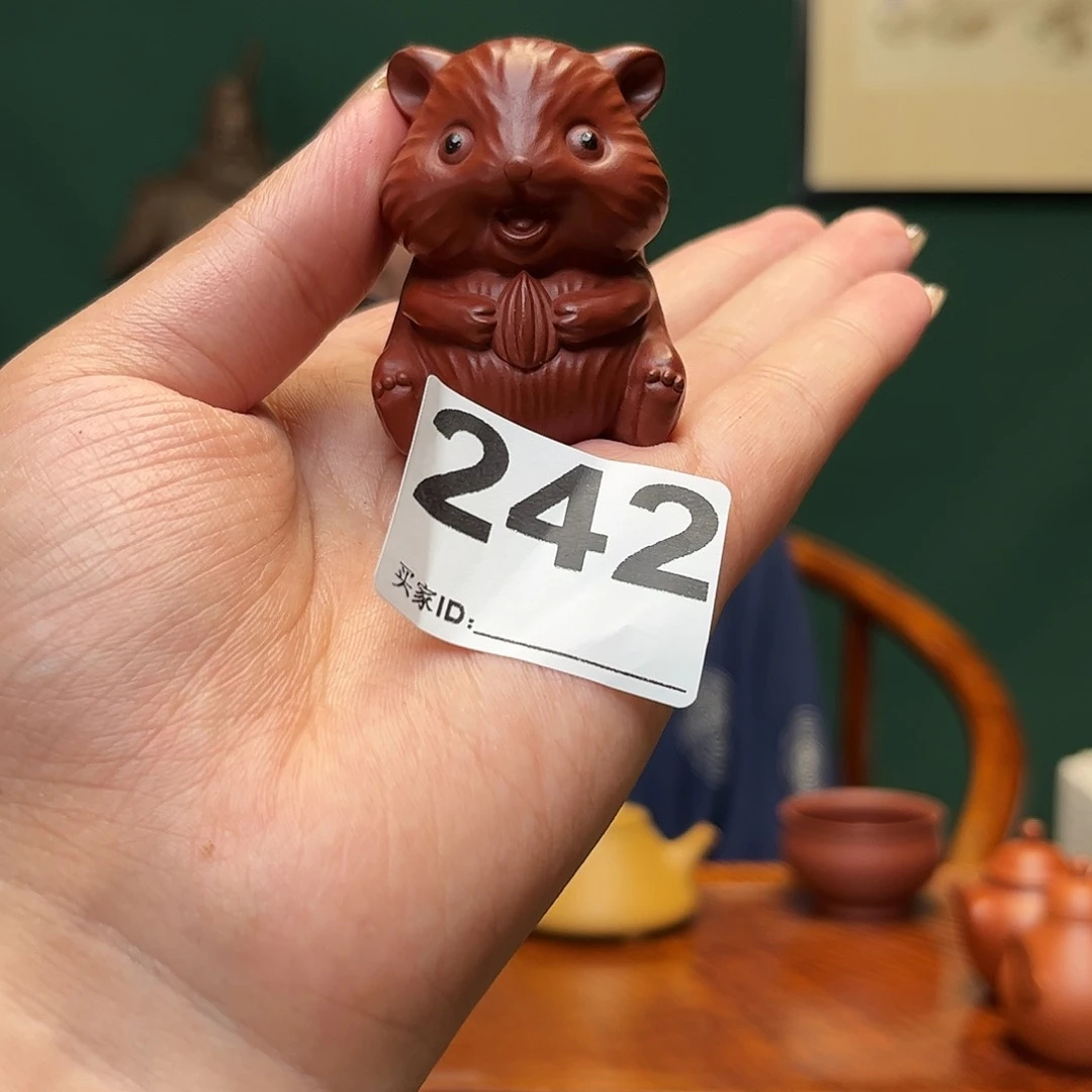 紫砂茶宠松鼠紫砂茶宠