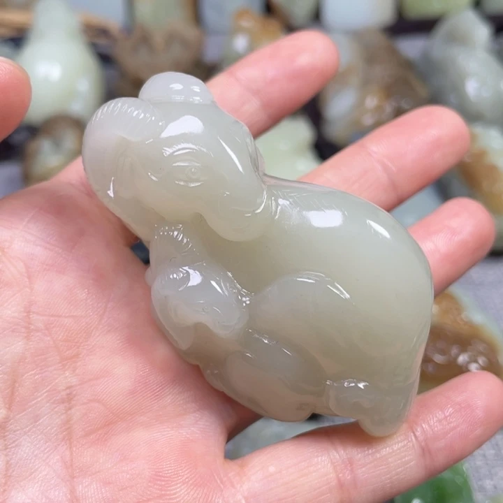 未镶嵌和田玉挂件