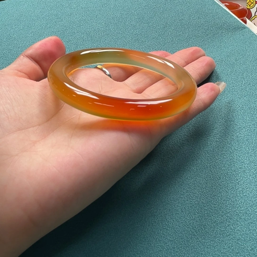 手镯玛瑙/玉髓未镶嵌