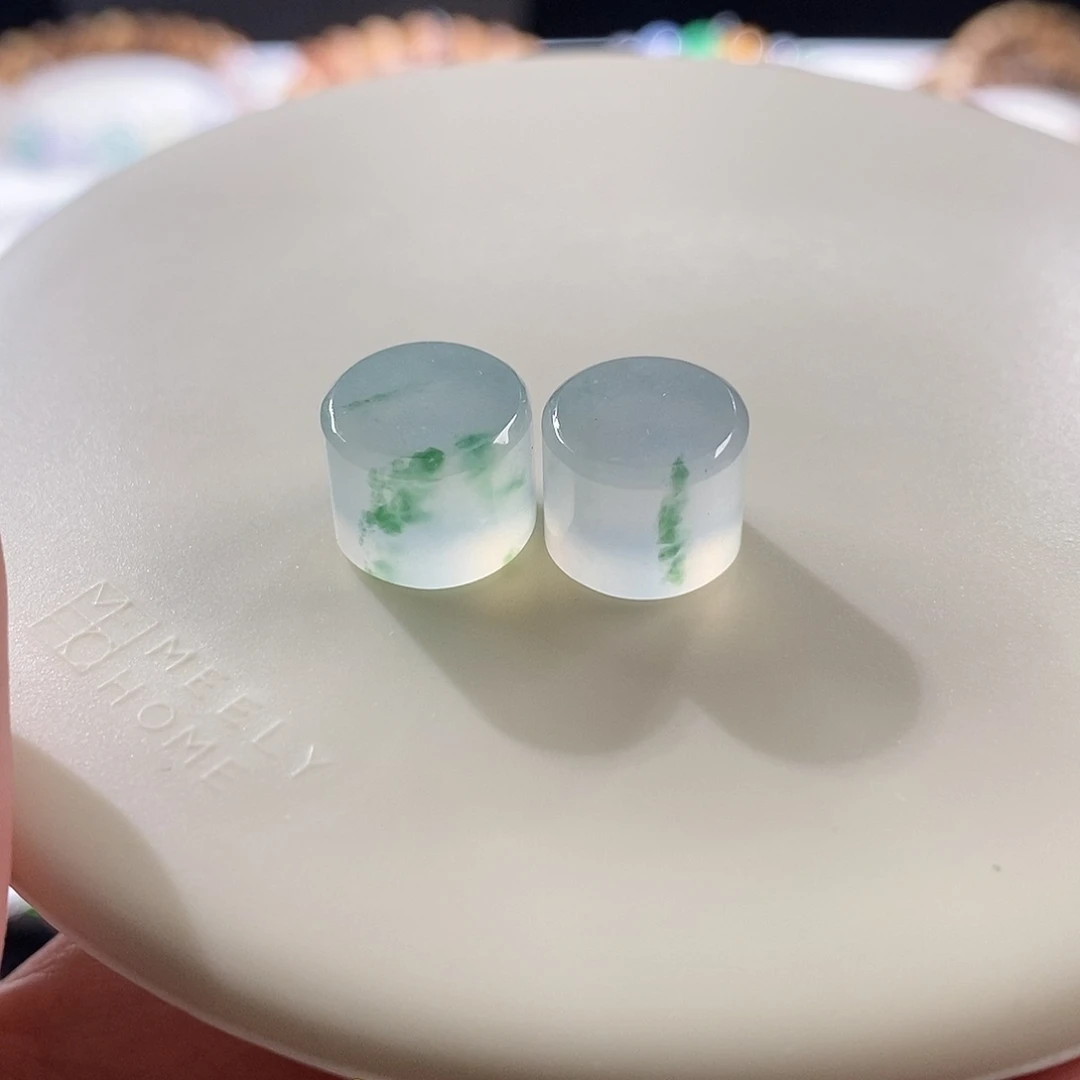 散珠翡翠一对桶珠