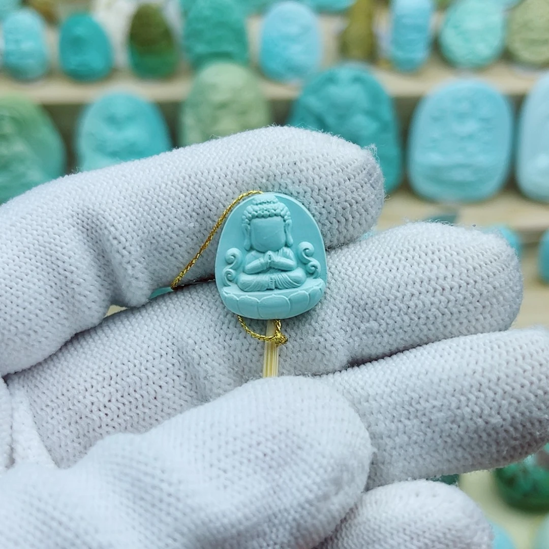 绿松石未镶嵌珠宝奇石