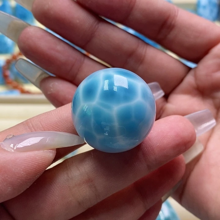 咆***°针钠钙石（海纹石）未镶嵌颈饰