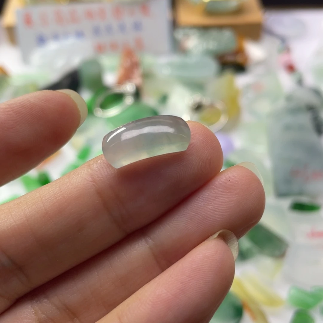 定制翡翠未镶嵌天然缅甸翡翠