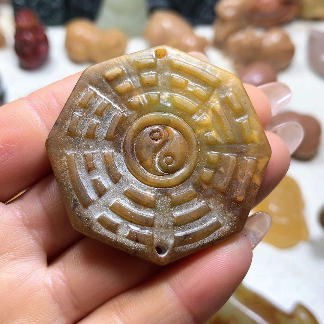 白玉菩提吊坠白玉菩提吊坠