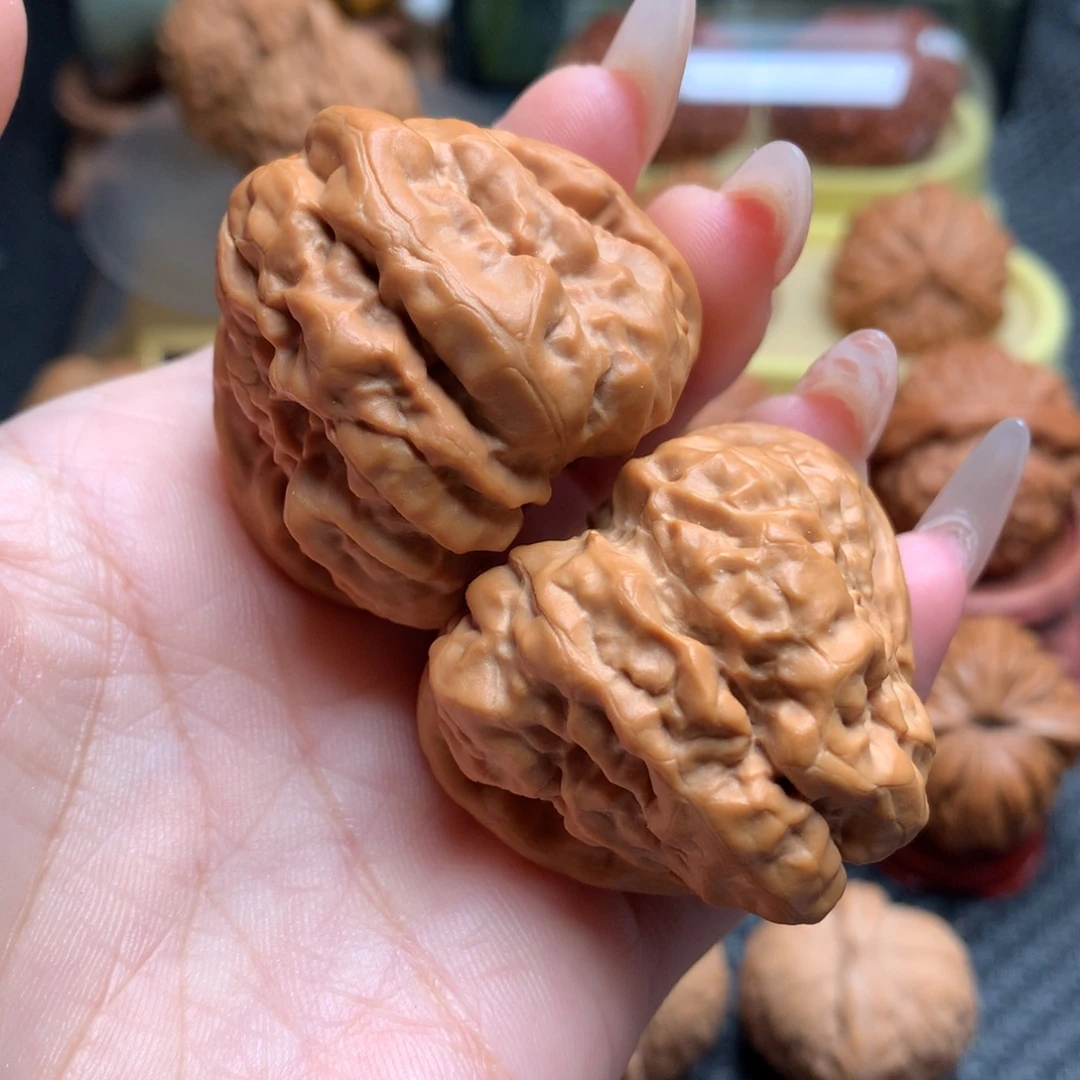 文玩核桃把件40肚44三角蛙