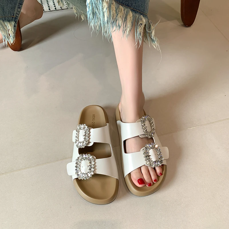 法式水钻扣踩屎感懒人拖鞋女夏季新款厚底外穿一字拖真皮沙滩鞋女