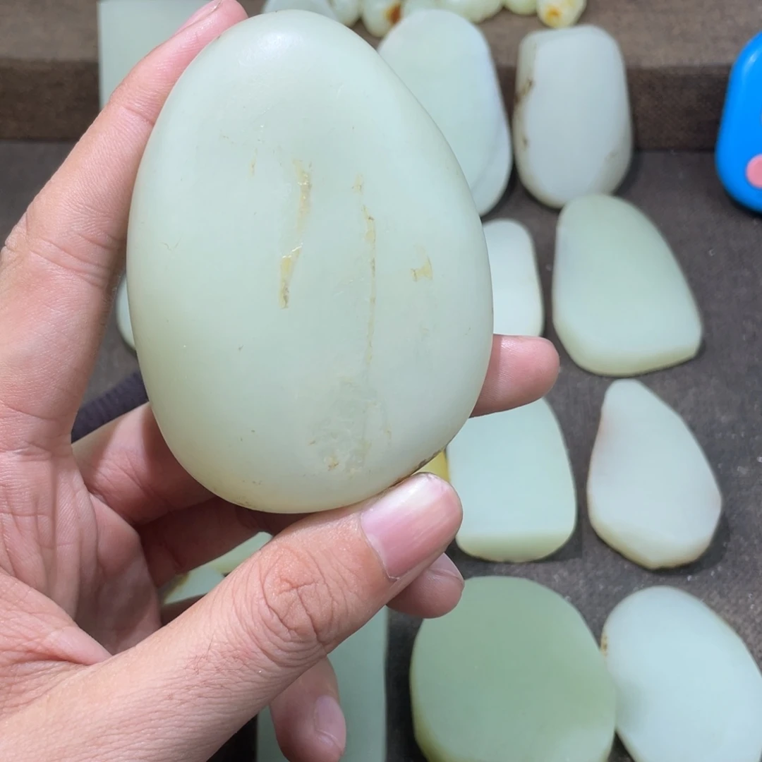 海***川定制和田玉未镶嵌挂件