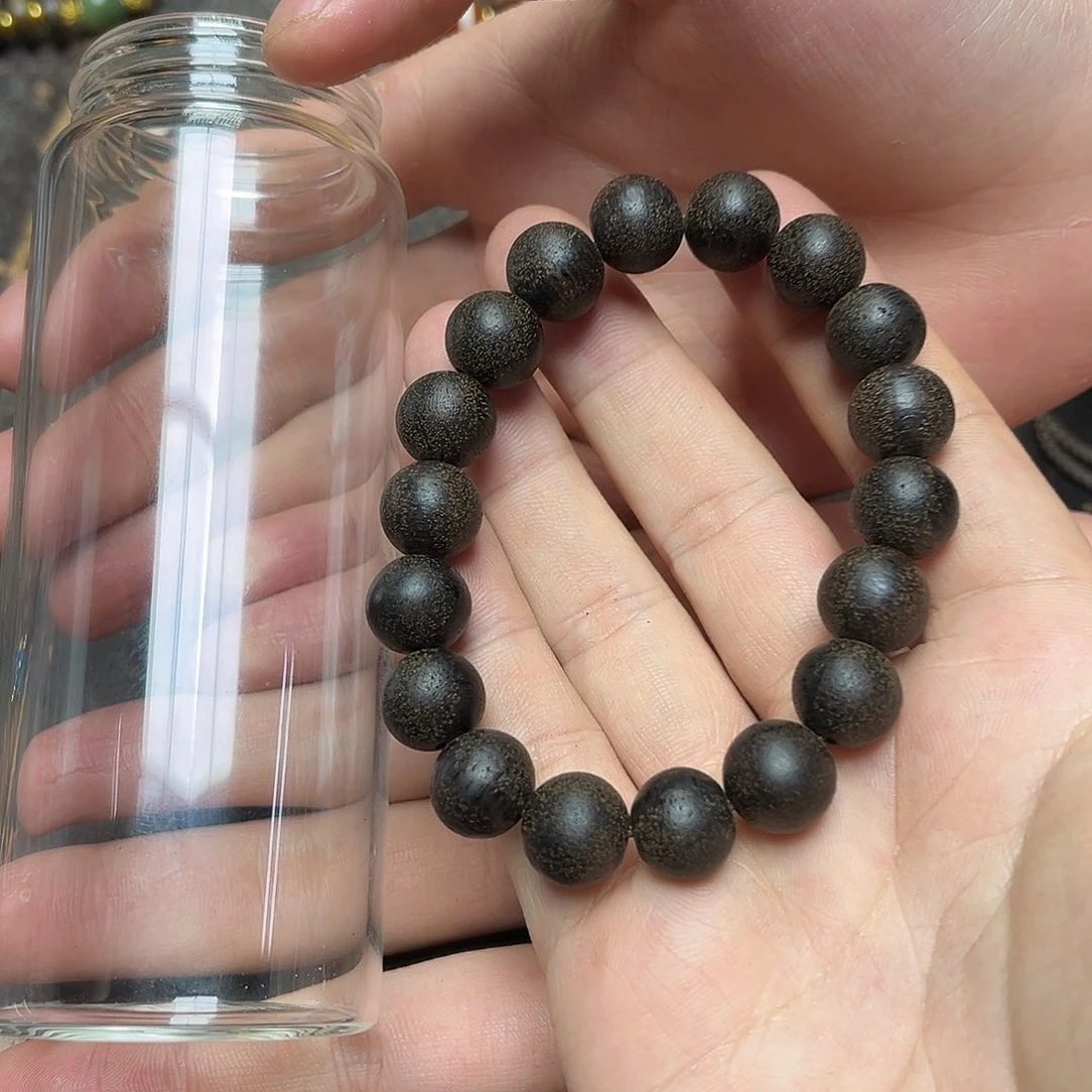 大叶紫檀（黑酸枝木类）