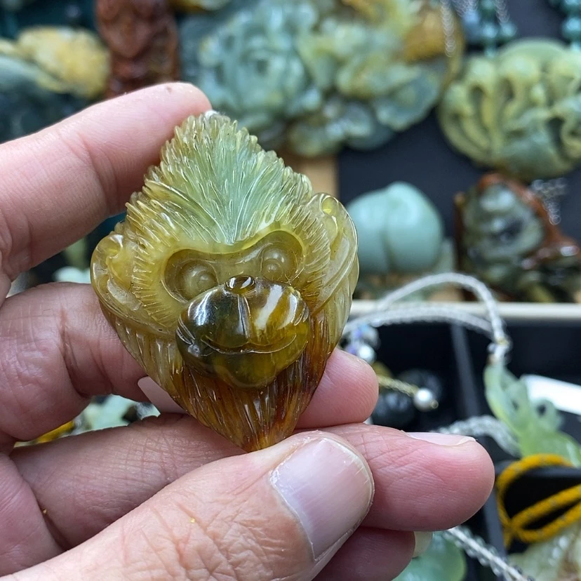 【闪购商品】未镶嵌蛇纹石玉吊坠
