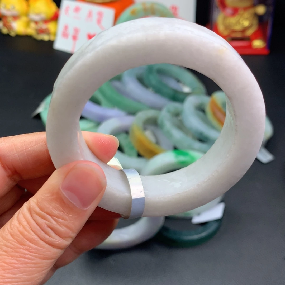 定制翡翠手镯未镶嵌