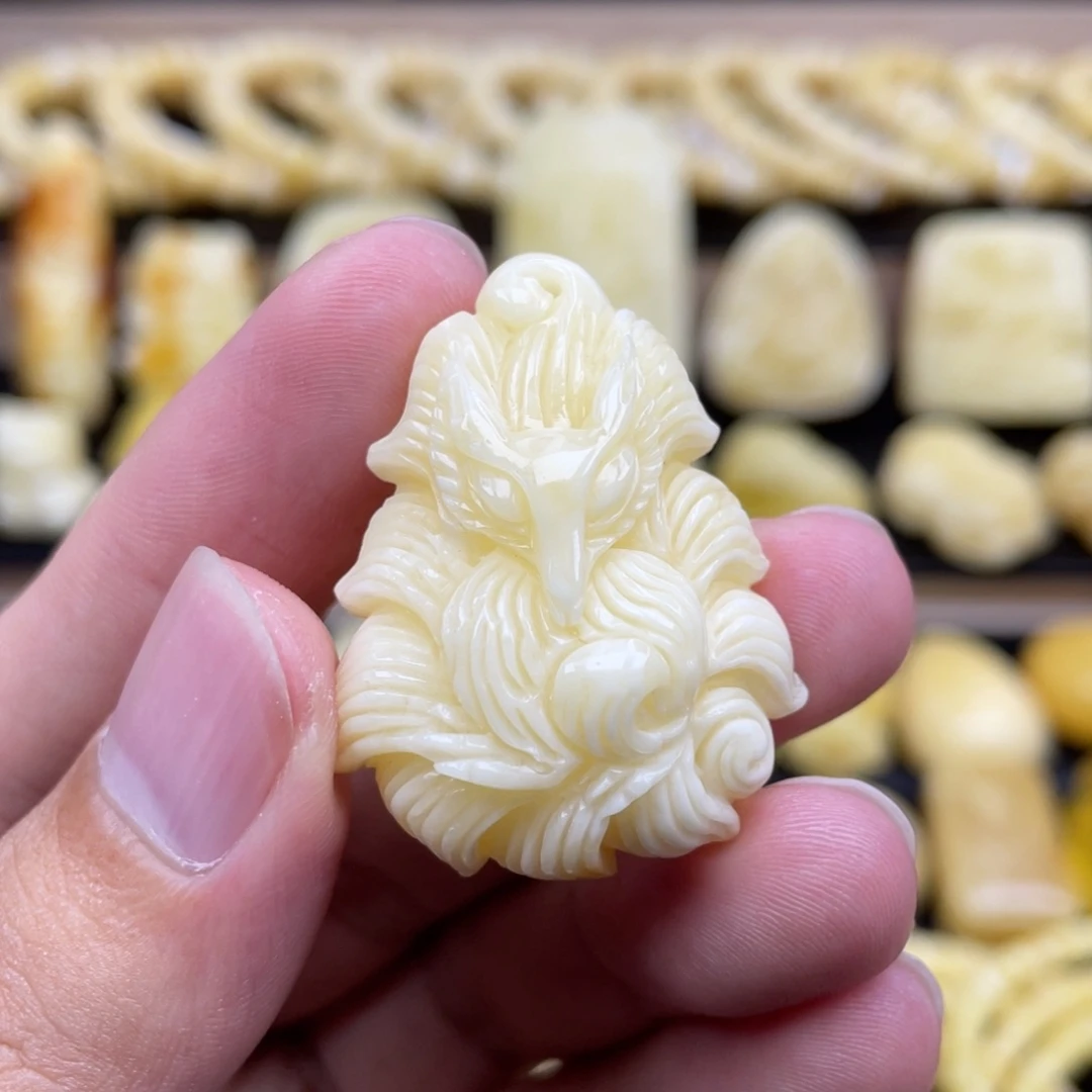 裸石琥珀未镶嵌琥珀蜜蜡