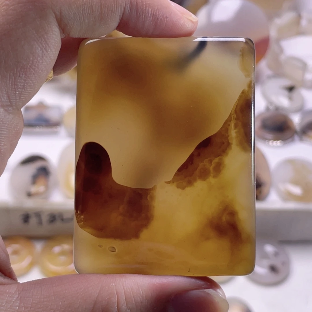 玛瑙/玉髓未镶嵌珠宝奇石