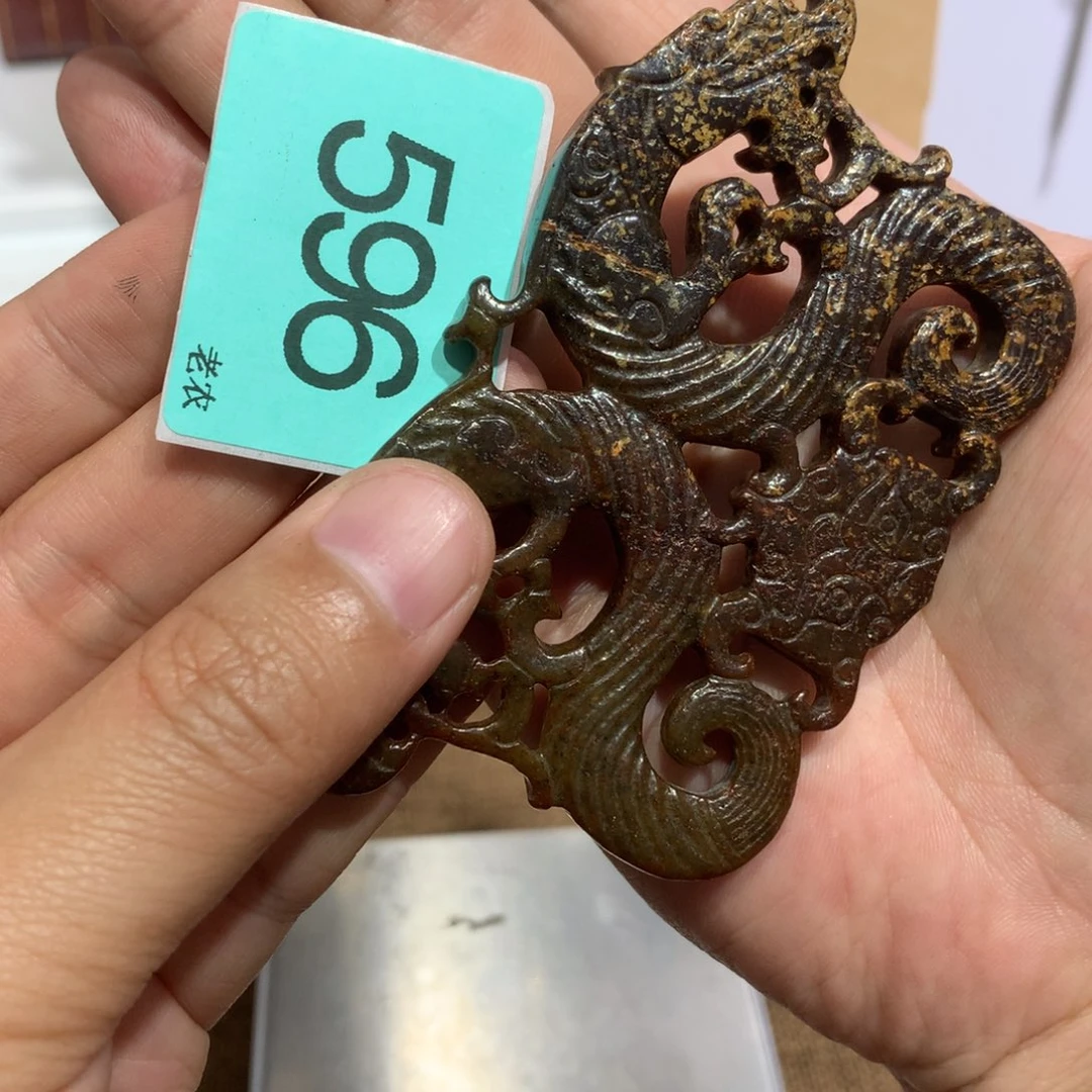 和田玉(糖玉)未镶嵌颈饰
