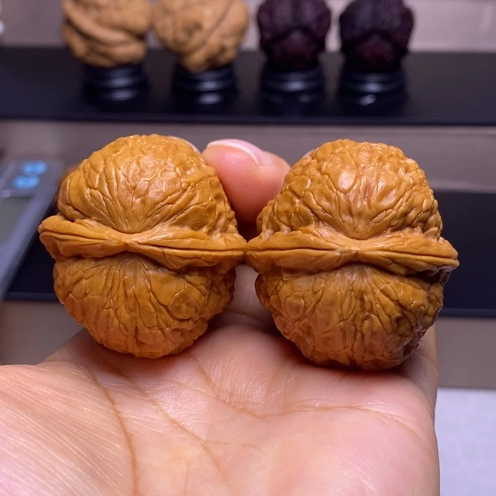 把件文玩核桃九五玄铁39