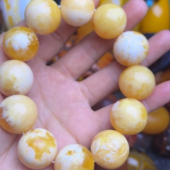琥珀未镶嵌手链蜜蜡