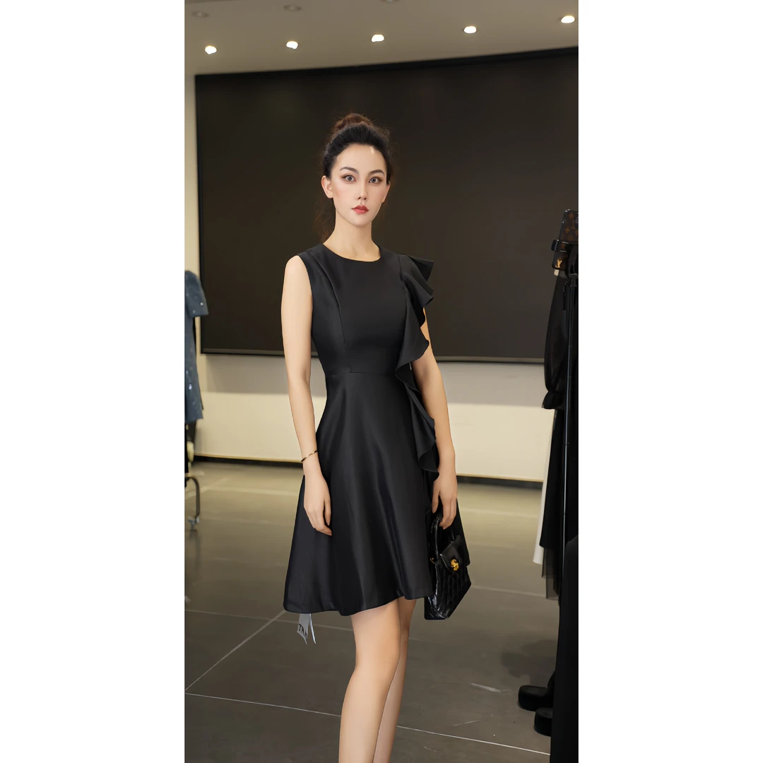 夏季新款赫本风修身收腰遮肉显瘦短款气质时尚法式小黑裙 21242