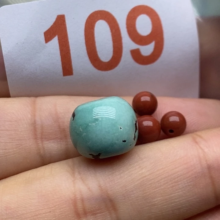 南红玛瑙未镶嵌珠宝奇石