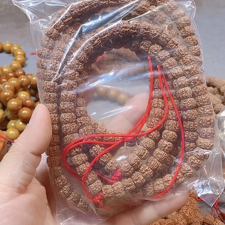 金刚菩提吊坠大*黄金蟒2条