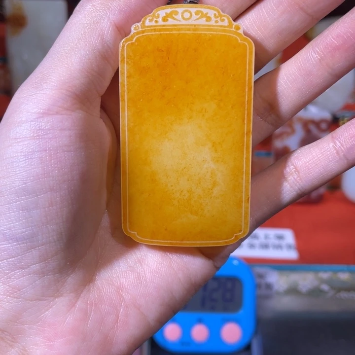 和田玉未镶嵌挂件曈**爸