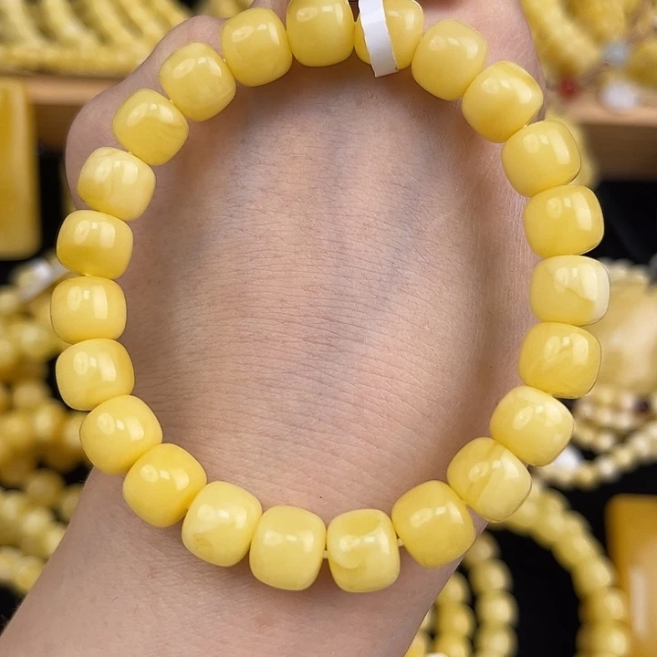 琥珀颈饰未镶嵌琥珀