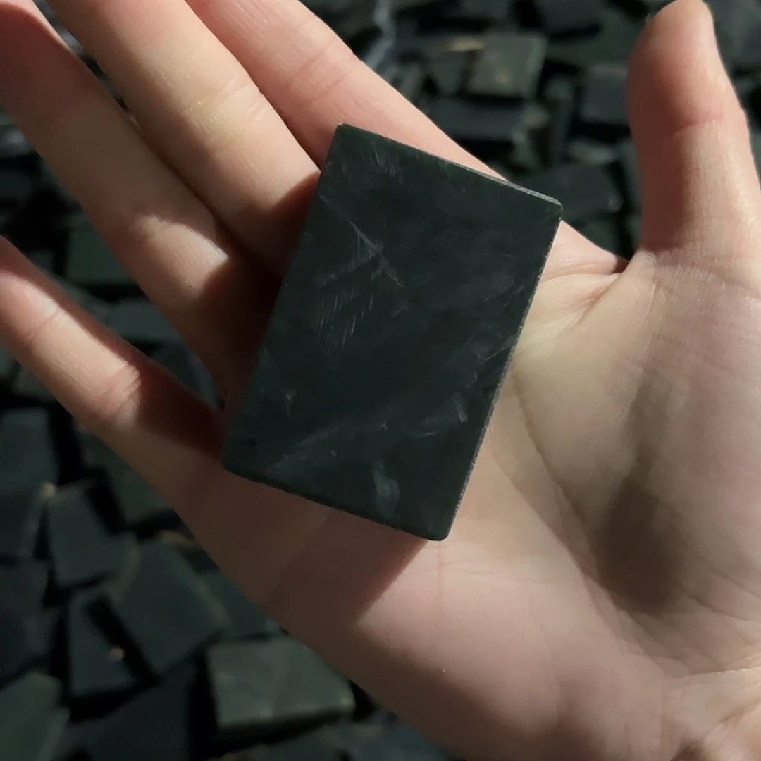 和田玉颈饰未镶嵌原石351